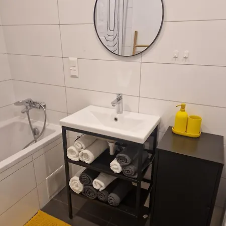 Cozy Flat Right In The Heart Of * Púchov